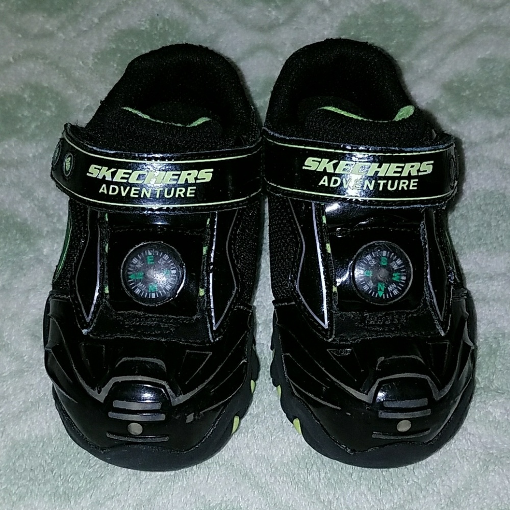 Sketchers Adventure Light up shoes size 7 toddler
